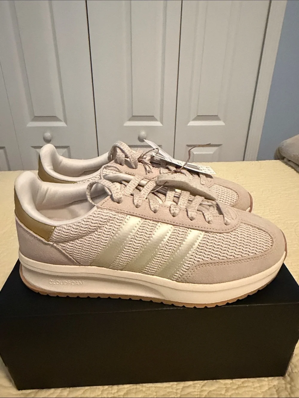 adidas Cloudfoam Retro Runner Sneakers in Light Beige with Gold Accents